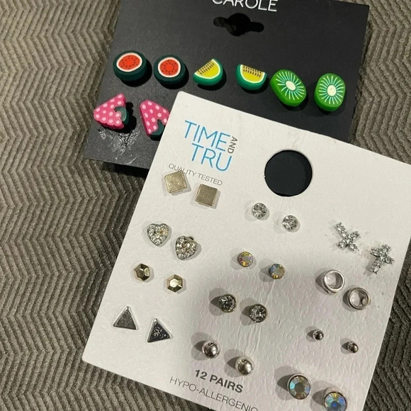 Bundle Lot of Time & Tru/ Carole Stud Earrings - Picture 1 of 4